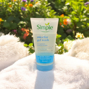 Simple Water Boost Micellar Facial Gel Wash – 150ml